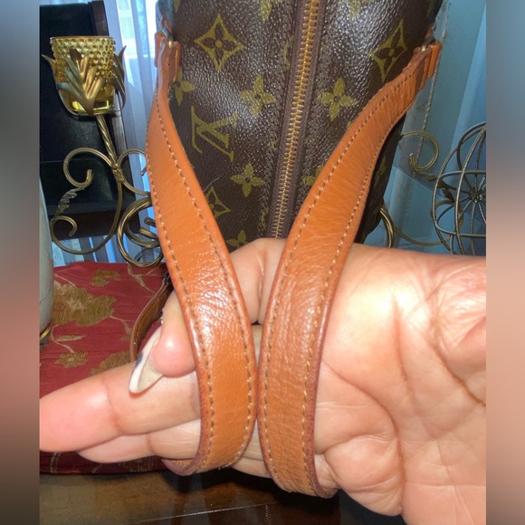 💯AUTHENTIC VINTAGE LOUIS VUITTON BROWN CANVAS MONOGRAM PAPILLON 30 SHOULDER BAG - Picture 11 of 15